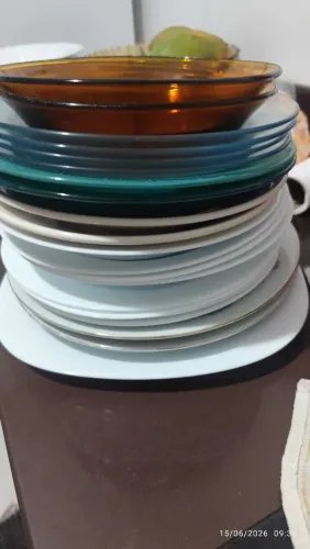 Pratos duralex de cozinha
