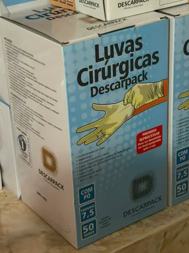luvas cirúrgica descarpack + luva de vinil 