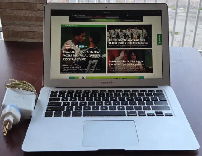 Macbook Air 2015 impecável