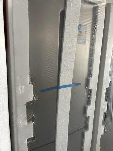 Geladeira inverse de 488L com autosense e gaveta fresh flex nova na caixa