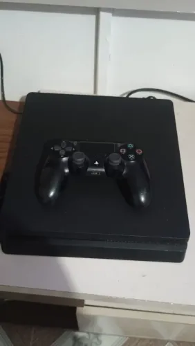 Ps4 slim 1 tera