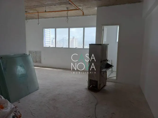 Sala à venda, 35 m² por R$ 347.000,00 - Ponta da Praia - Santos/SP