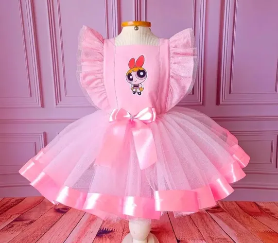 Vestido temático Florzinha