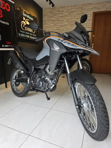 SERRÊ E LÉO MOTOS XRE 190 ADV 26 PRONTA ENTREGA