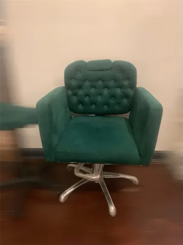 Conjunto 3 Peças em Suede Verde | 2 Poltronas + Banqueta
