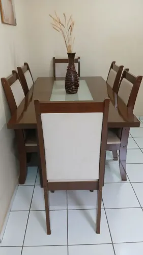 Jogo Mesa de jantar 6 cadeiras em madeira MDF
