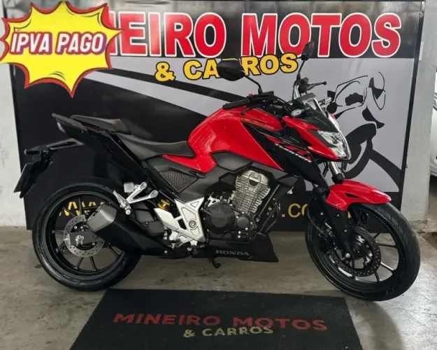 CB 300F