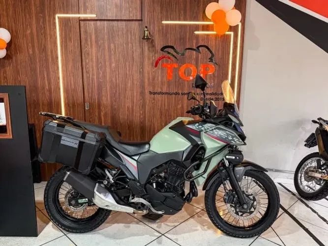 Kawasaki Versys-X 300 2024 | 22 mil KM | Alforges Laterais.
