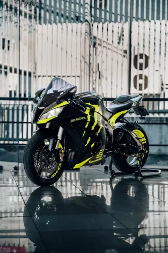 Kawasaki ZX-10R (2012)