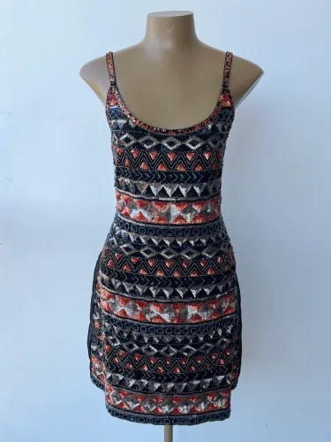 Vestido bordado Morena Rosa