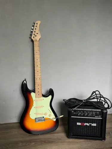 Guitarra strinberg + amplificador borne