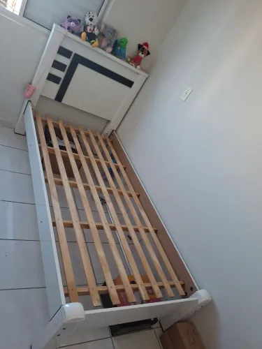Cama de solteiro