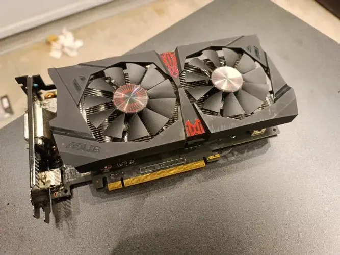 GTX950 2GB STRIX - Sucata