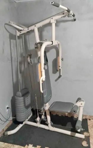 Estação treino musculação
