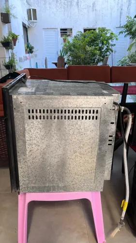 Forno de embutir 