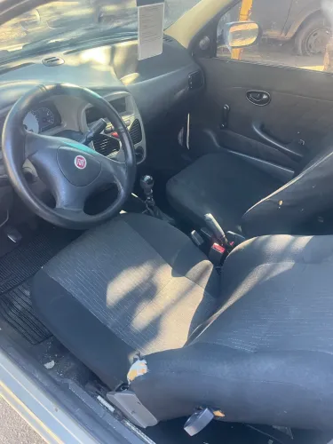 Fiat Palio 1.0 Economy Fire Flex 8V 2P 2011