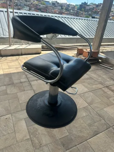 Cadeira para Salão de Beleza / Barbearia