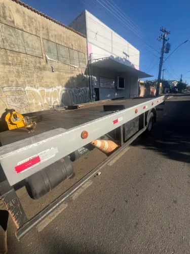 Ford cargo 815 