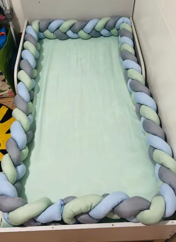 Trança Protetora para Berço/Cama Infantil 4metros (Nunca Usada)