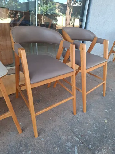 Banquetas estofadas