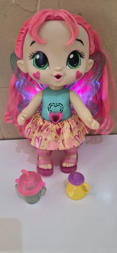 Boneca Baby Alive Fada Glo Pixies Sammie Luzes e Sons Hasbro