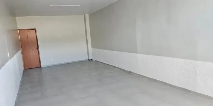 Imóvel para aluguel possui 100 metros quadrados com 3 quartos em Jurunas - Belém - PA