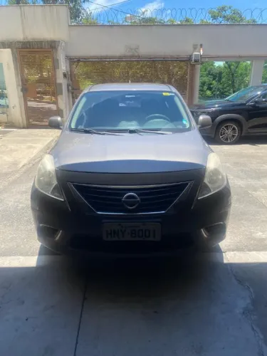 Nissan Versa SV 1.6 16V Flex Fuel 4P Mec. 2013