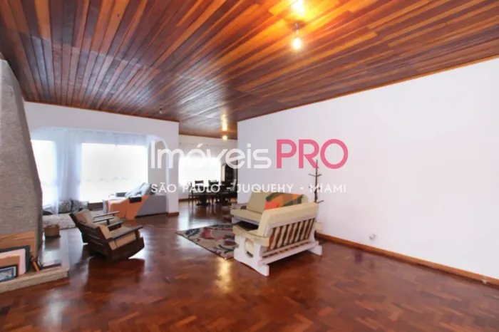 Casa Térrea 350m² 5 dormitórios para Venda em Moema