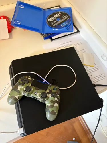 PS4 slim 500 gb