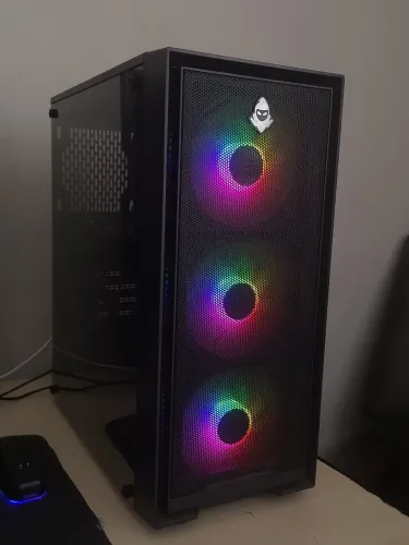 PC GAMER -RYZEN 7 5700,3060 12GB,16GB RAM,FONTE 500W,SSD 500GB-UM MÊS DE USO!