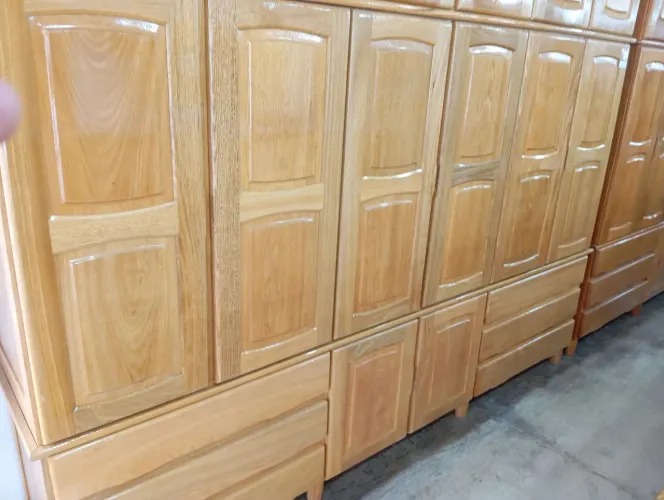 Roupeiro 8 porta triplex liso 