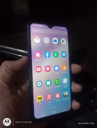 Samsung A10s Funcionamento Ok ,, somente trinco na tela , mais Touch funcionando normal !