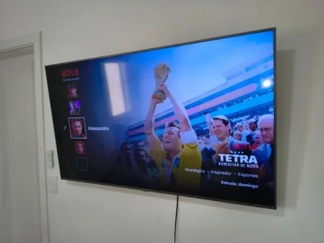 Vendo SmarTV Enorme - Excelente estado 58 polegadas