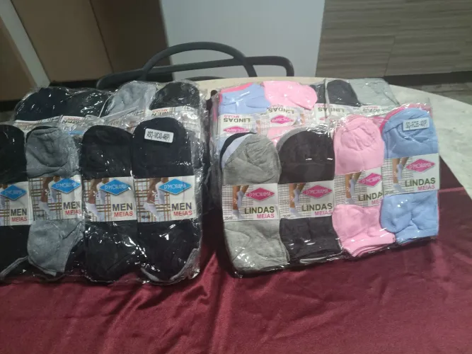 Meias masculina e femenina