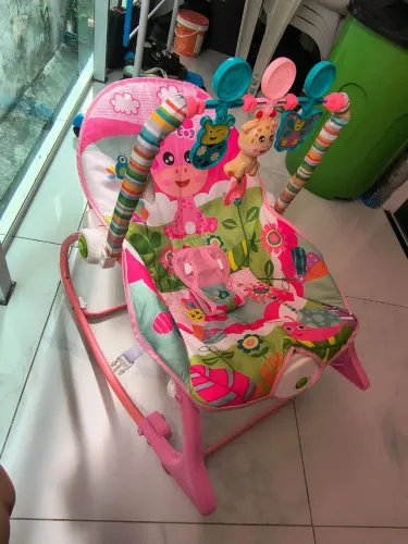 Cadeirinha de balanço