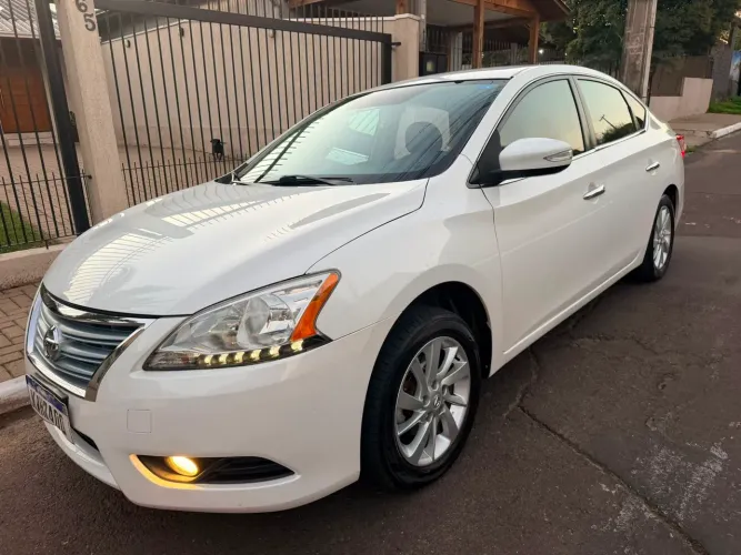Nissan Sentra SV 2.0 Flexstart 16V Aut. 2014
