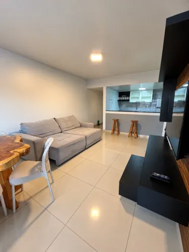 ALUGUEL - QUARTO E SALA - MOBILIADO - VARANDA - PONTA VERDE
