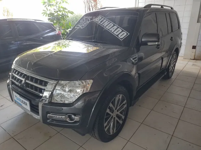 Mitsubishi Pajero HPE Full 3.2 4X4 T.i.dies. 5P AUT 2020