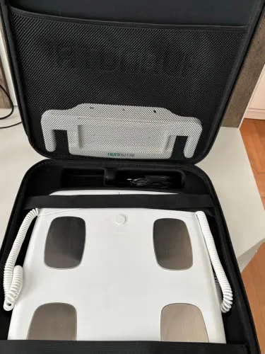 Balança Bioimpedância 03 Frequências - Bluetooth AVA-Bio 380