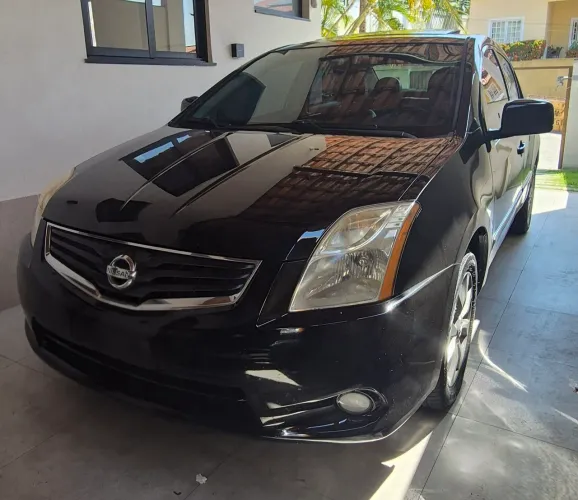 Nissan Sentra SL 2.0/ 2.0 Flex Fuel 16V Aut. 2011