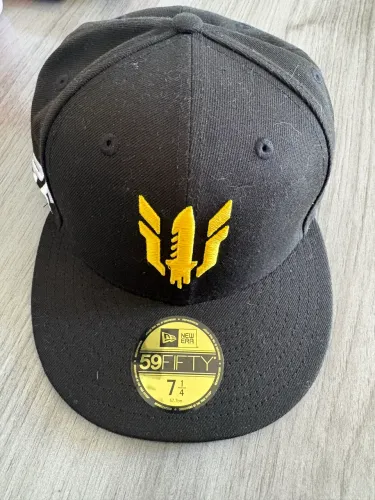 Boné Free fire new era original fechado