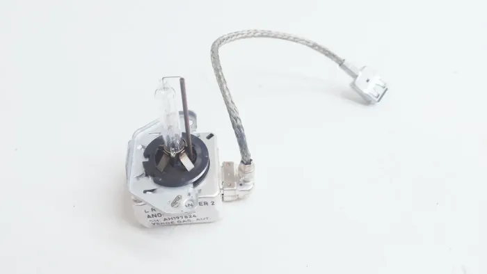 Lâmpada Xenon Farol Direito Freelander 2 2010 Nº *4