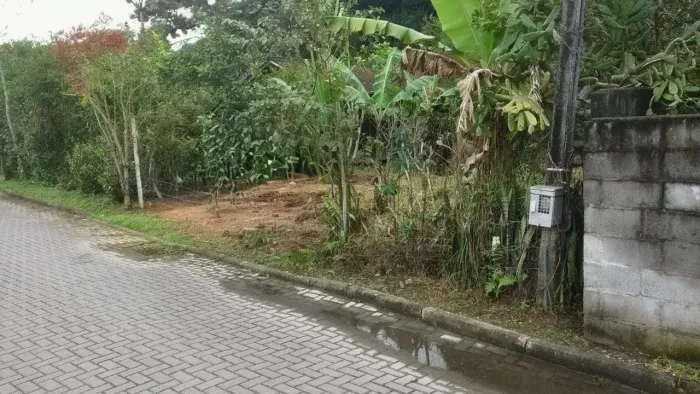 Terreno à venda