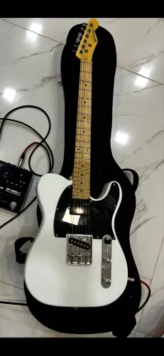 VENDO UMA TELECASTER MICHAEL
