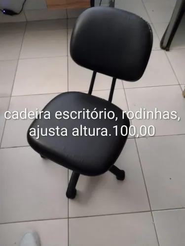 Mesa de Escritório Rodinhas 