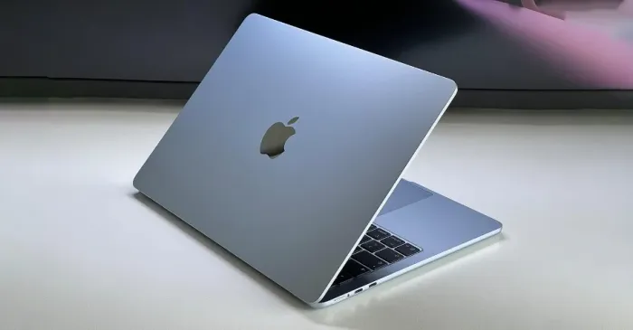 MACBOOK AIR M4 13 POLEGADAS 256GB COM 16GB RAM 