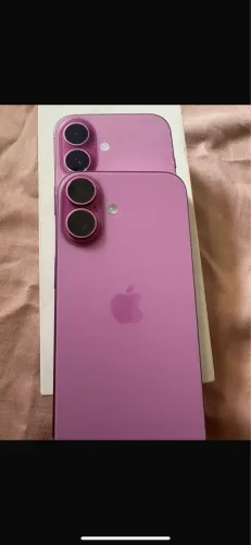 iPhone 16
