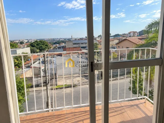 Ed. Portal dos Bandeirantes - Apartamento à venda no Condomínio Portal dos Bandeirantes -