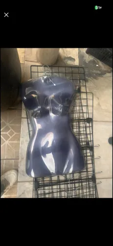 Cabide busto feminino 