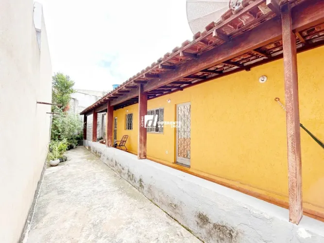 Casa com 2 dormitórios à venda, 82 m² por R$ 250.000,00 - Centro - Queimados/RJ